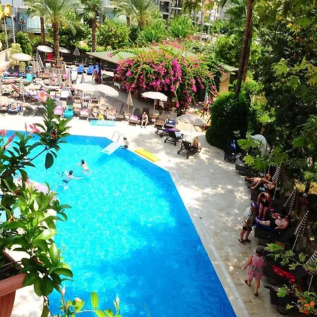 Erkaptan Apart 아파트호텔 4*