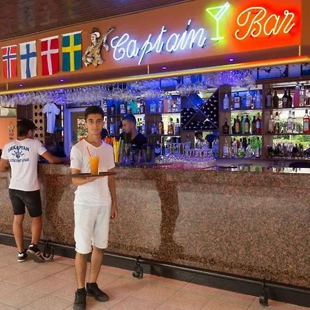 Erkaptan Apart 알란야