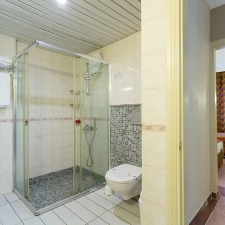 Hotel apartamentowy Erkaptan Apart 4*