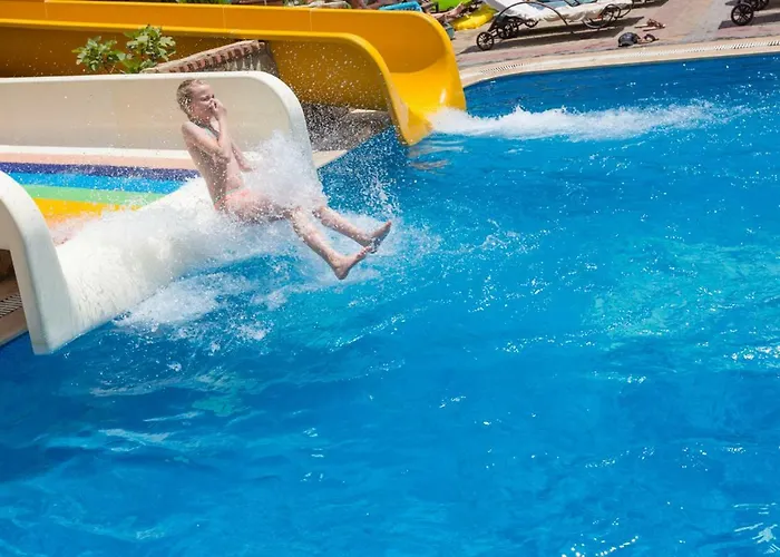 Erkaptan Apart ألانيا